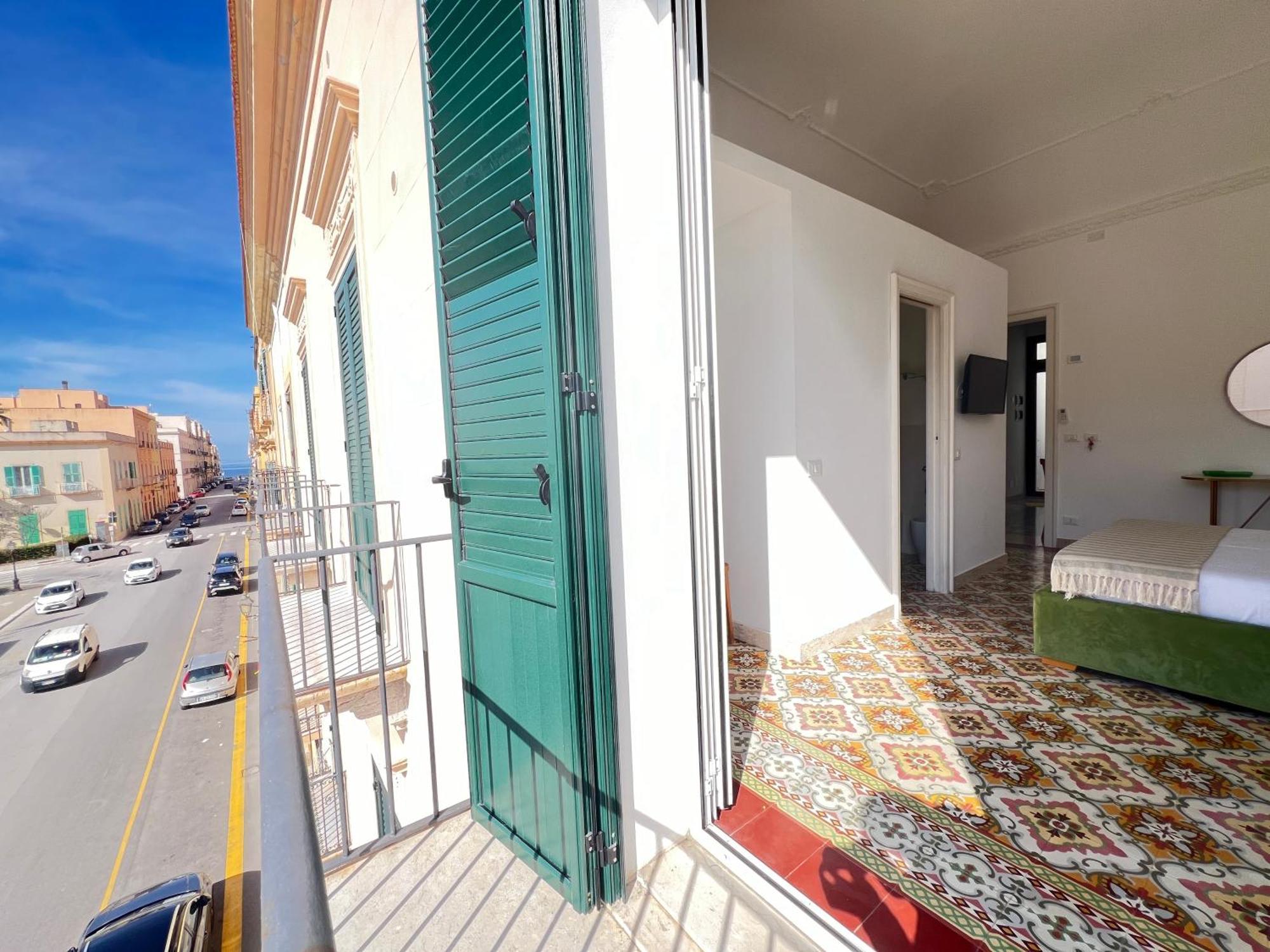 Capitano Apartments - Trapani City Centre Extérieur photo